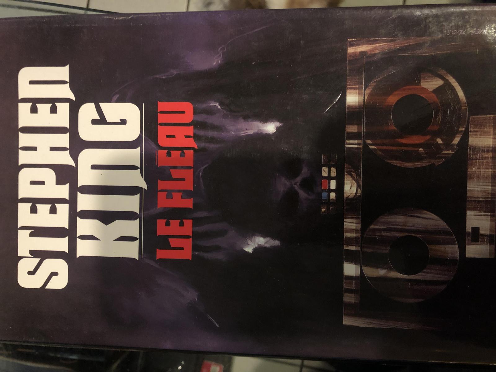 Stephen King: Le Fléau (French language)